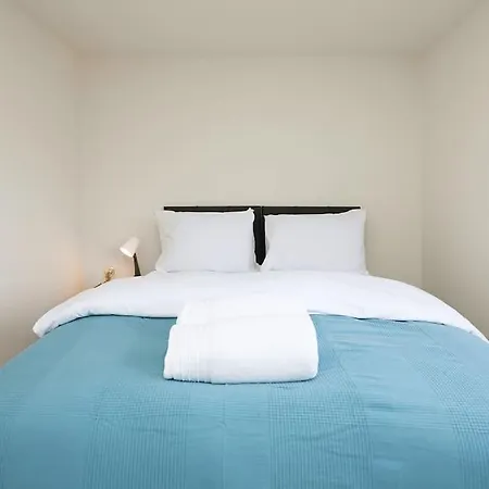 Prime Location & Free Parking Stylish 3-Bed Home Leicester Exterior photo